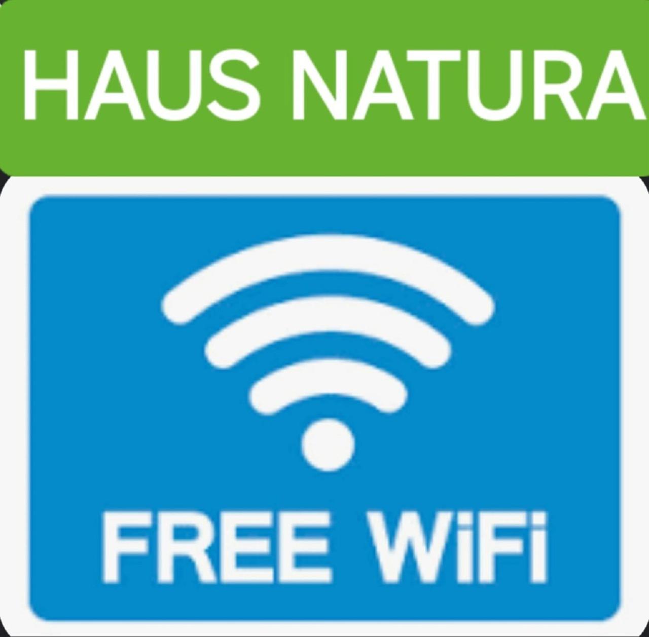Haus Natura Jurdani Luaran gambar